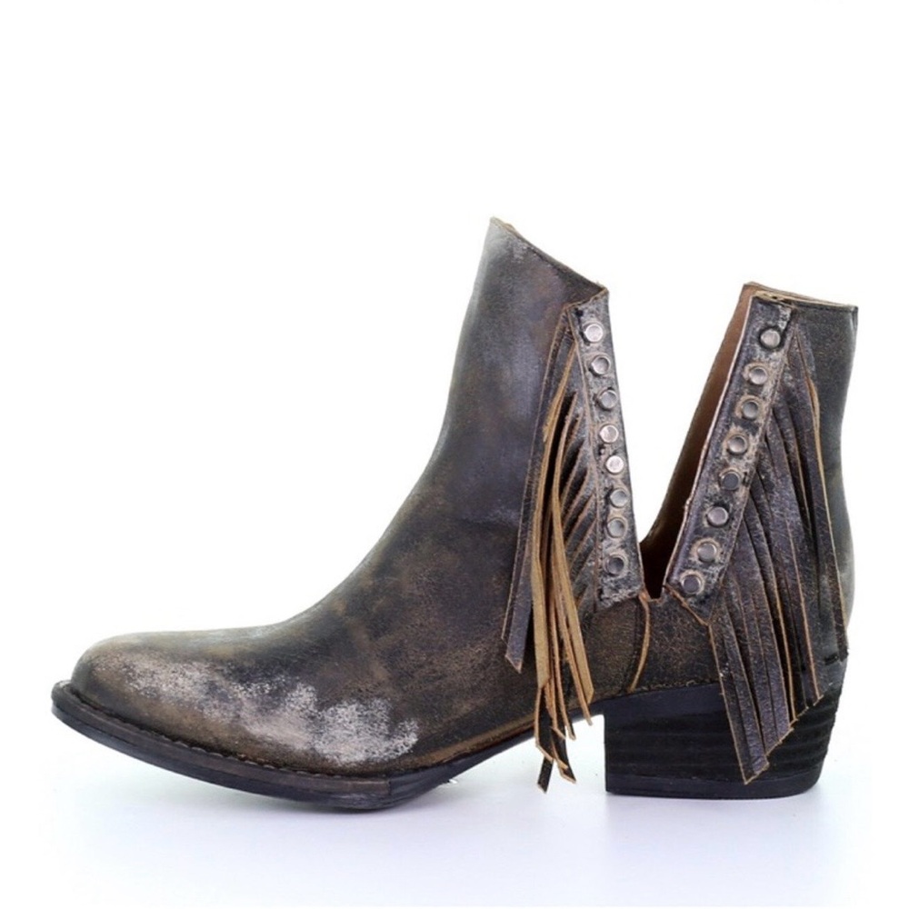 Circle G Distressed Fringe Ankle Boots - Dark Brown! Sz 10, but run small, 9 - Picture 4 of 13